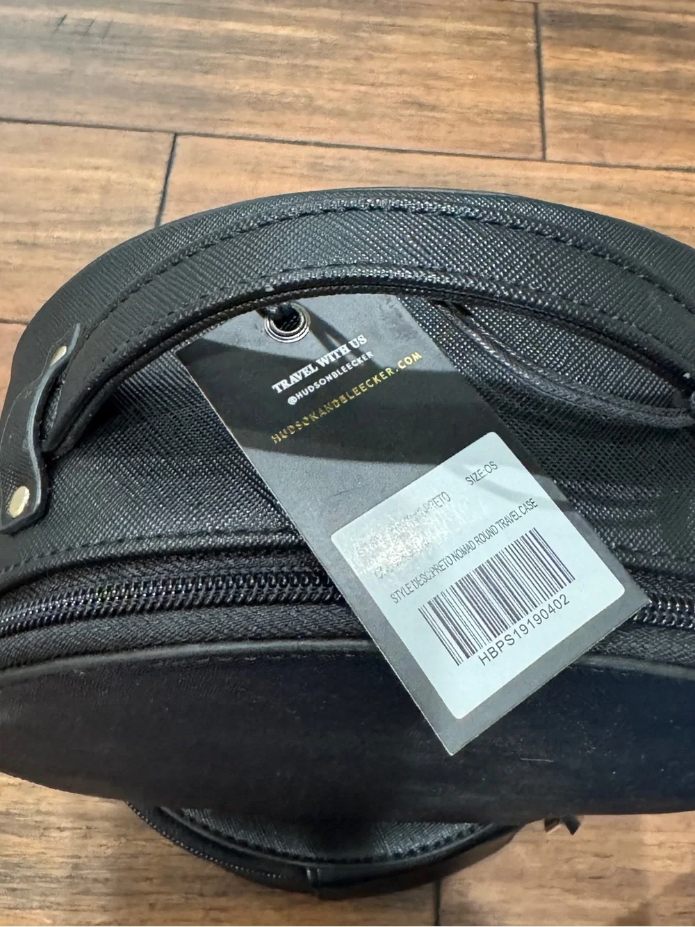 Hudson + Bleecker Preto Nomad Black Round Travel Kit Case